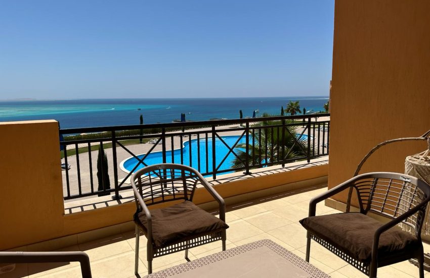 TWO BEDROOM-FULLY PANORAMIC SEA VIEW